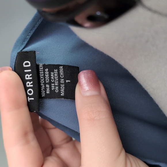 Embroidered Tank - Picture 2 of 4